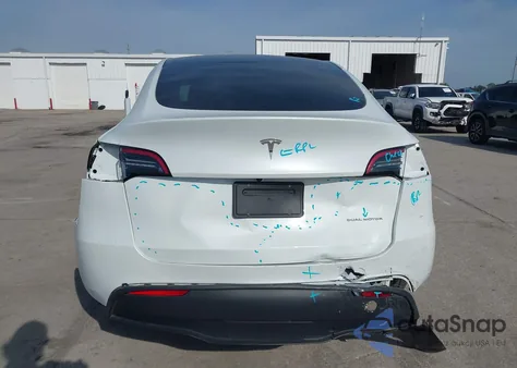 2023 Tesla Model Y Awd/Long Range Dual Motor All-Wheel Drive from USA, damaged, VIN 7SAYGDEE3PA080819